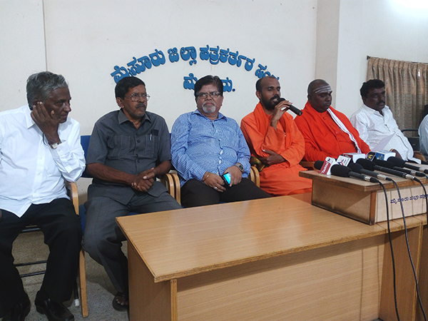 ಗೋ.ಮಧುಸೂಧನ್ ವಿರುದ್ಧ ಕ್ರಮ ಕೈಗೊಳ್ಳದ್ದಕ್ಕೆ ಆಕ್ರೋಶ: ನ.22 ರಂದು ಮೈಸೂರು ಬಂದ್